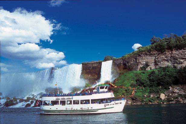 Maid of the Mist at Niagara Falls Maid of the Mist at Niagara Falls