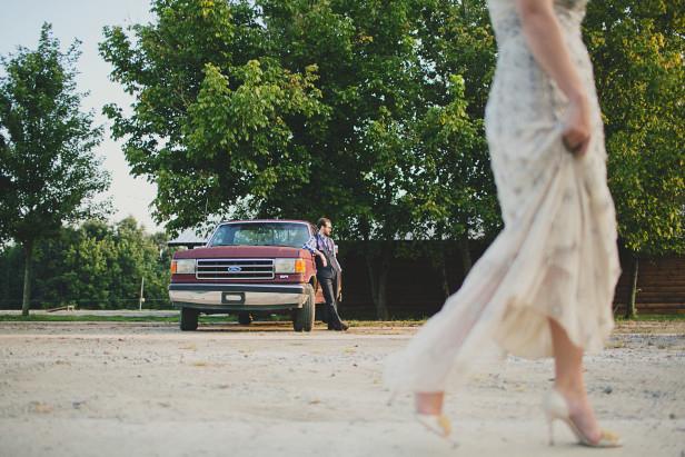rustic-wedding-truck_h rustic-wedding-truck_h
