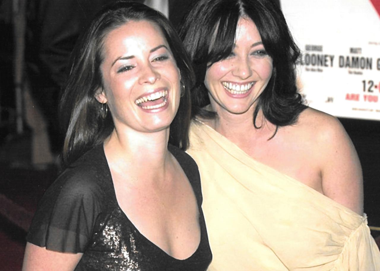 Shannen Doherty and Holly Marie Combs Photo Album Off the Map With
