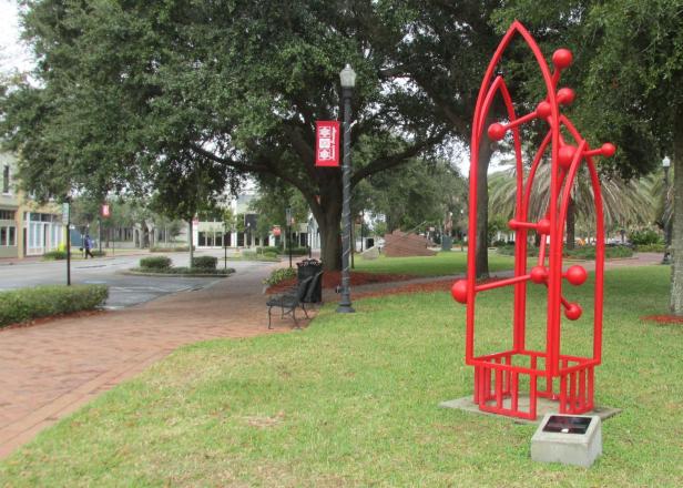 Landmarks And Attractions Around Winter Haven Gac